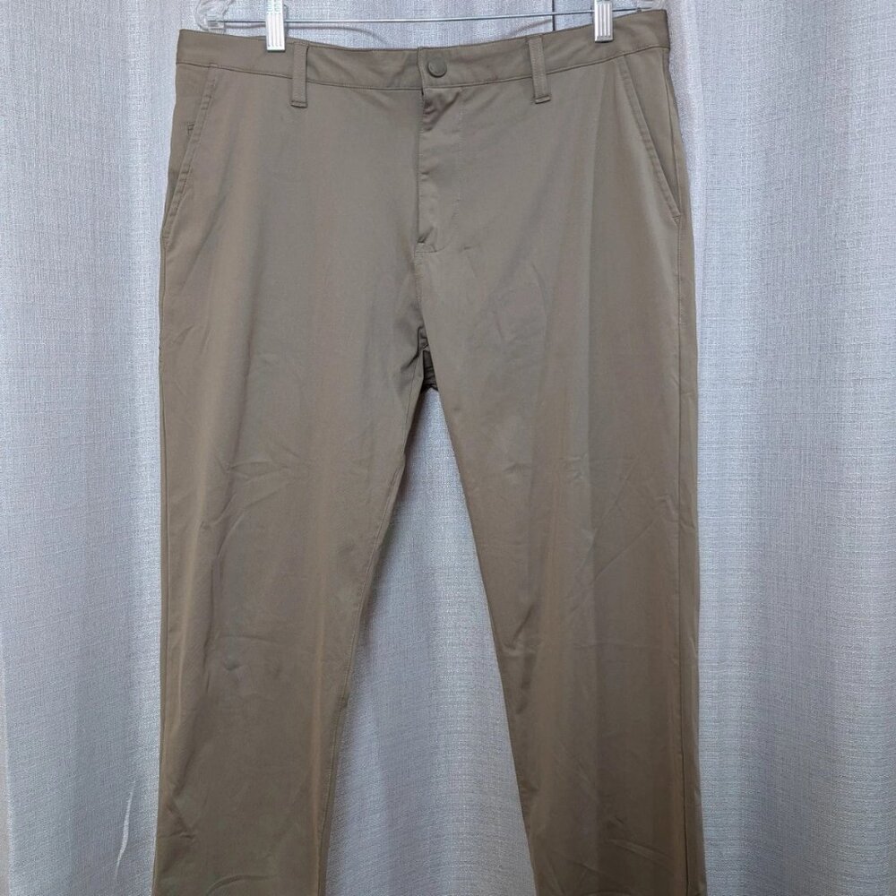 Rhone Pants Commuter Slim Khaki Trousers Mens Size 34x25 Performance Office
